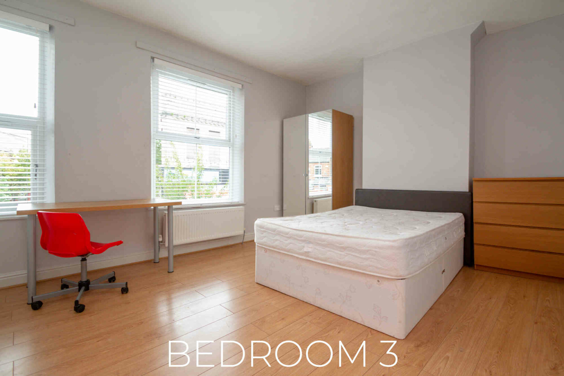 58 Yewtree Road, Fallowfield M14 7PP Student Home from Home
